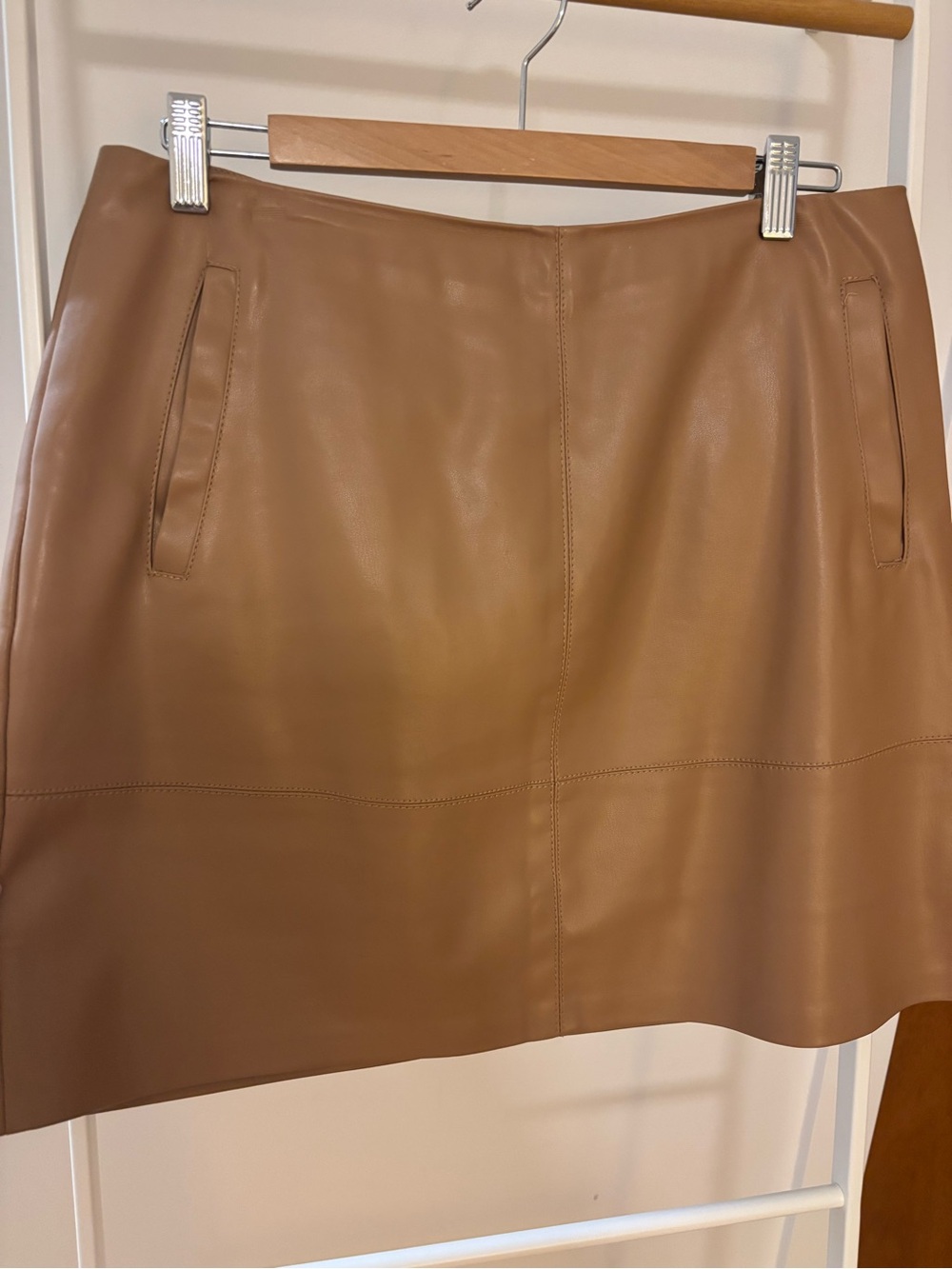 Vegan leather skirt - camel size large